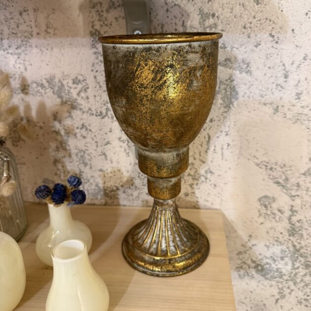 Taça Decorativa Vintage Dourada - Image 2