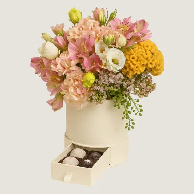 Caixa com Flores & Brigadeiros