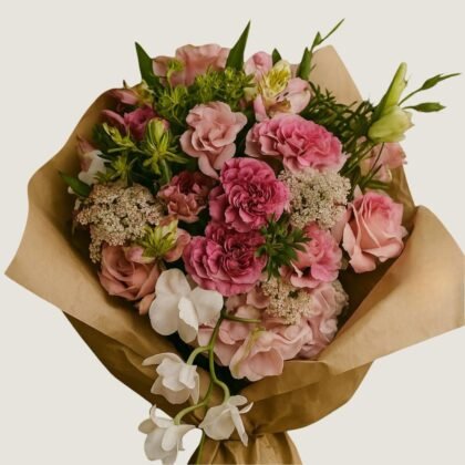 Flower Bouquet in Lisbon_Embassy of Flowers